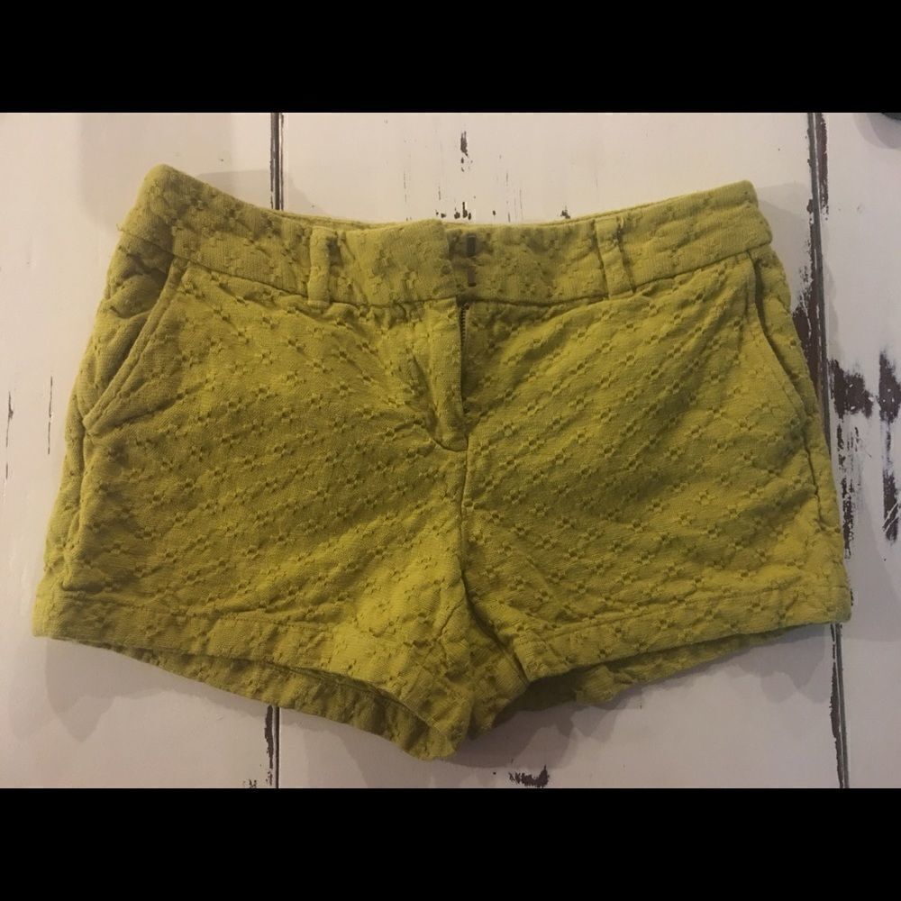 Ann Taylor Loft size 4 green shorts